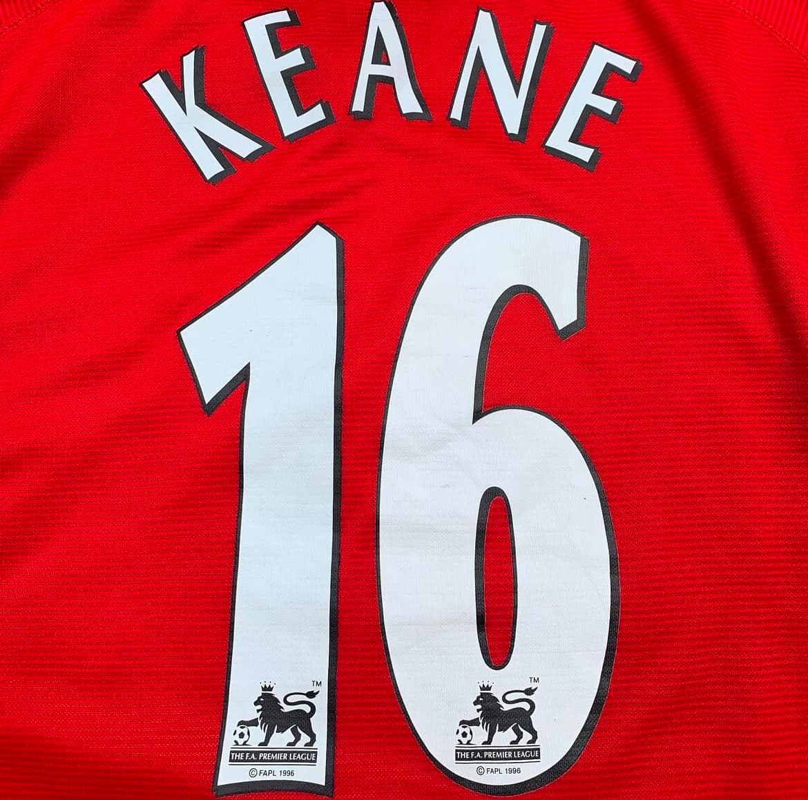 Manchester United 2001/02 Home Shirt - Image 3