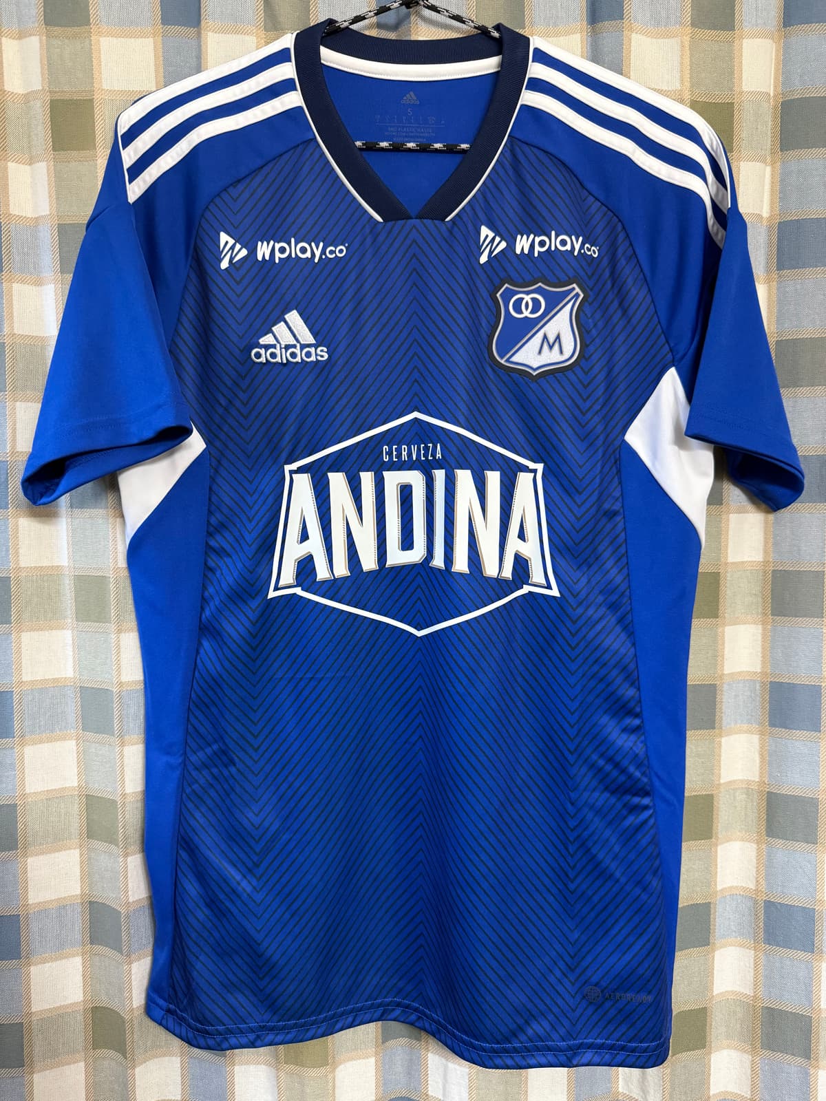 Millonarios 2023 Home - Image 1