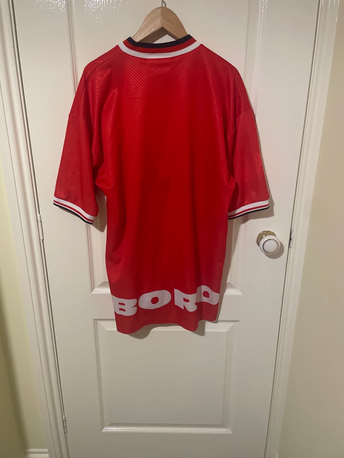 Middlesbrough 1997/98 Home Shirt - Image 2