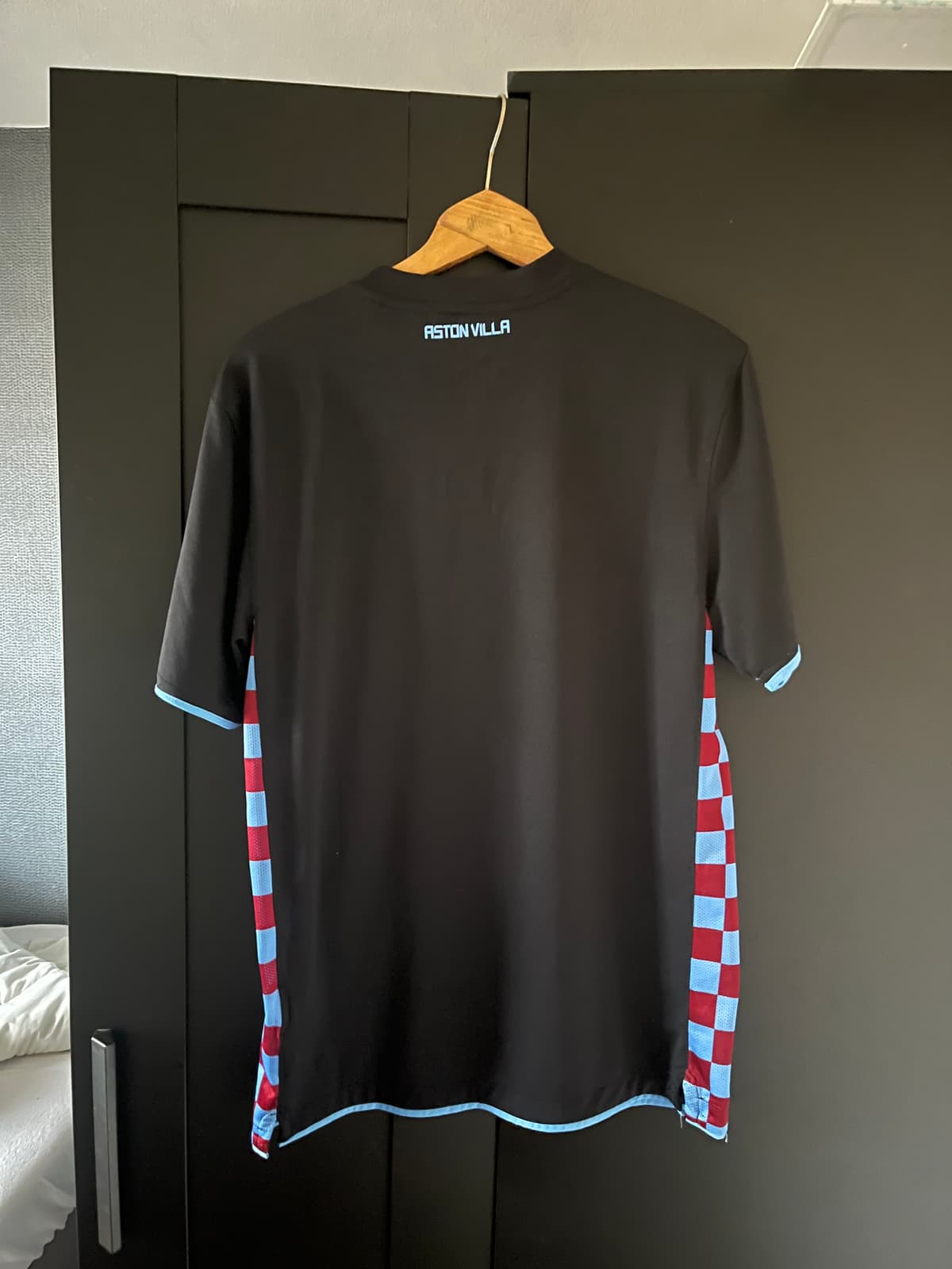 Aston villa away kit - Image 2
